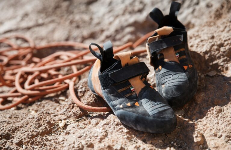 How to Choose Rock Climbing Shoes Right Way